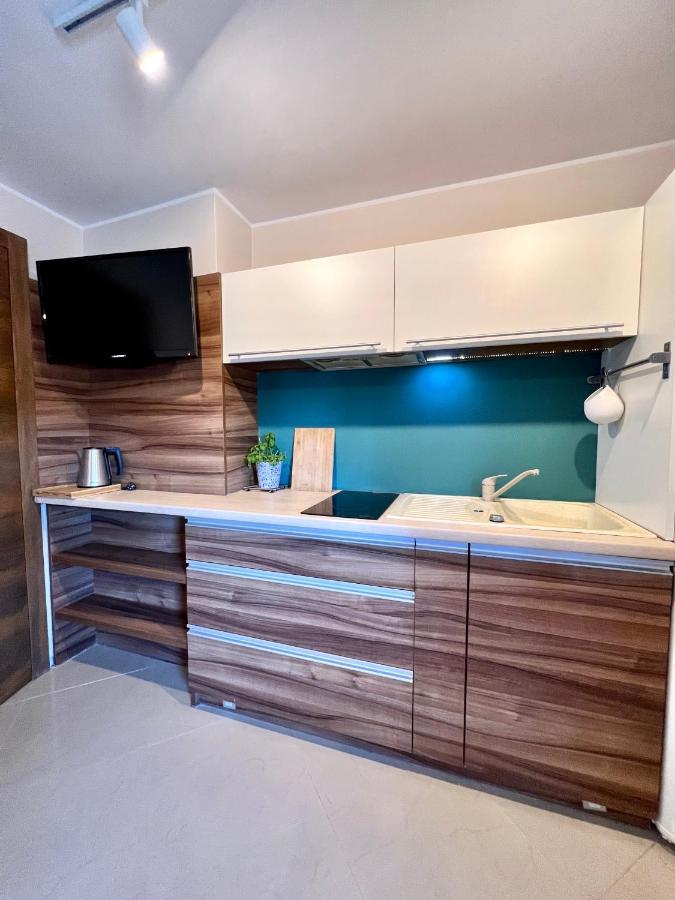 "Ku Sloncu" -Pokoje& Apartamenty - Jastrzębia Góra Eksteriør billede