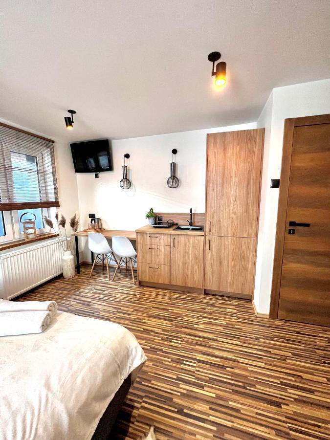 "Ku Sloncu" -Pokoje& Apartamenty - Jastrzębia Góra Eksteriør billede