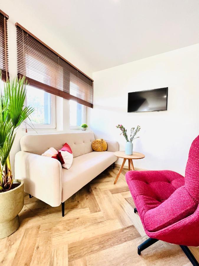 "Ku Sloncu" -Pokoje& Apartamenty - Jastrzębia Góra Eksteriør billede