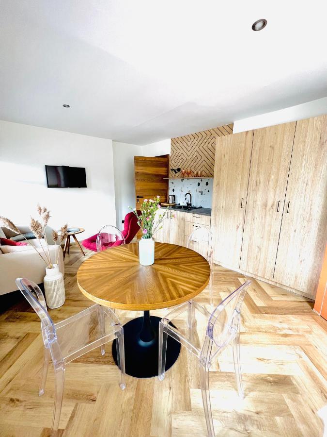 "Ku Sloncu" -Pokoje& Apartamenty - Jastrzębia Góra Eksteriør billede
