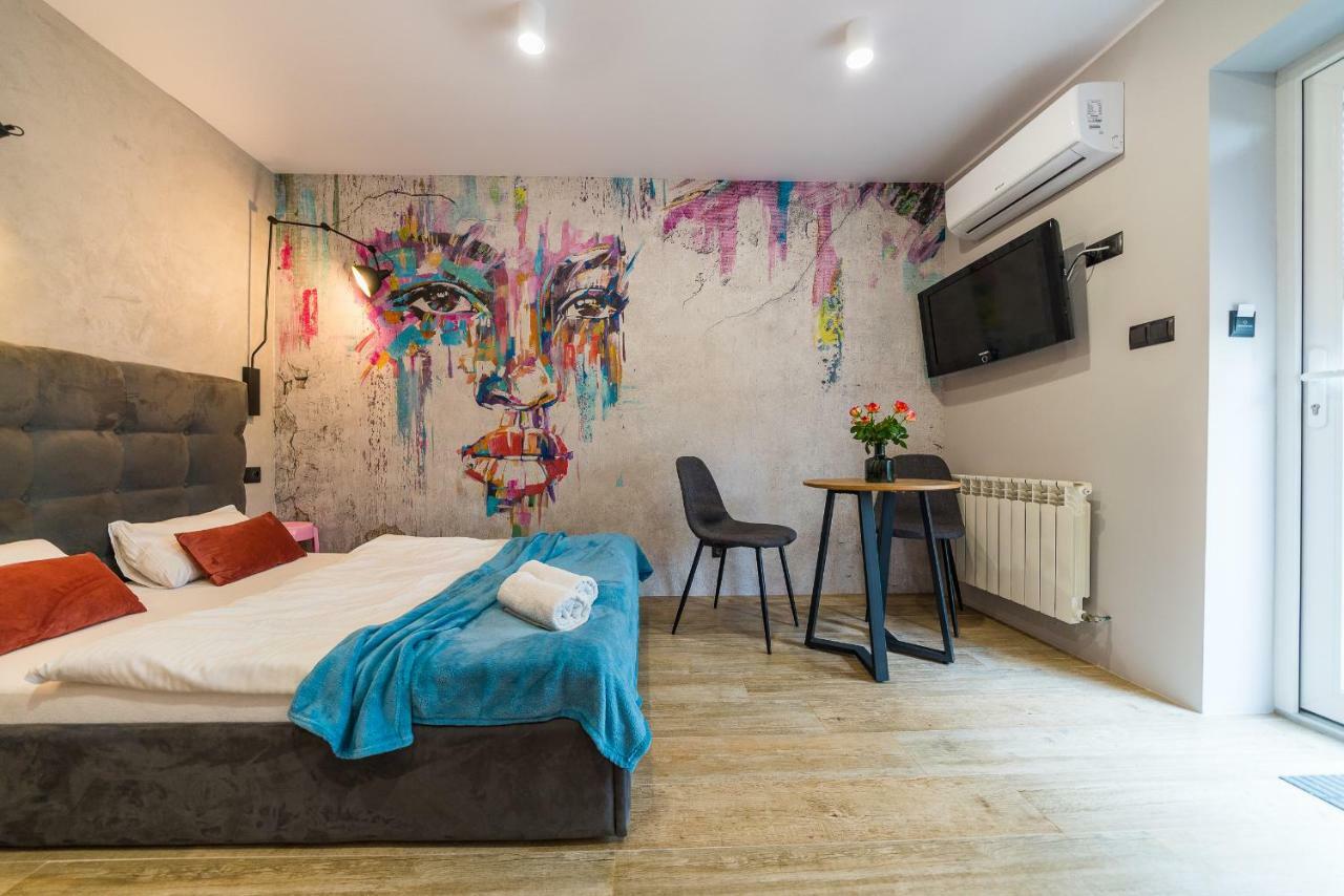 "Ku Sloncu" -Pokoje& Apartamenty - Jastrzębia Góra Eksteriør billede